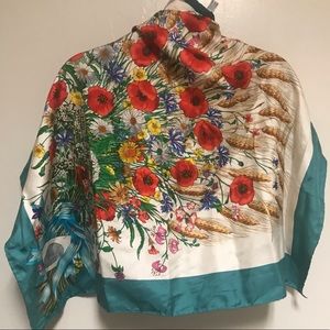 Gucci silk scarf